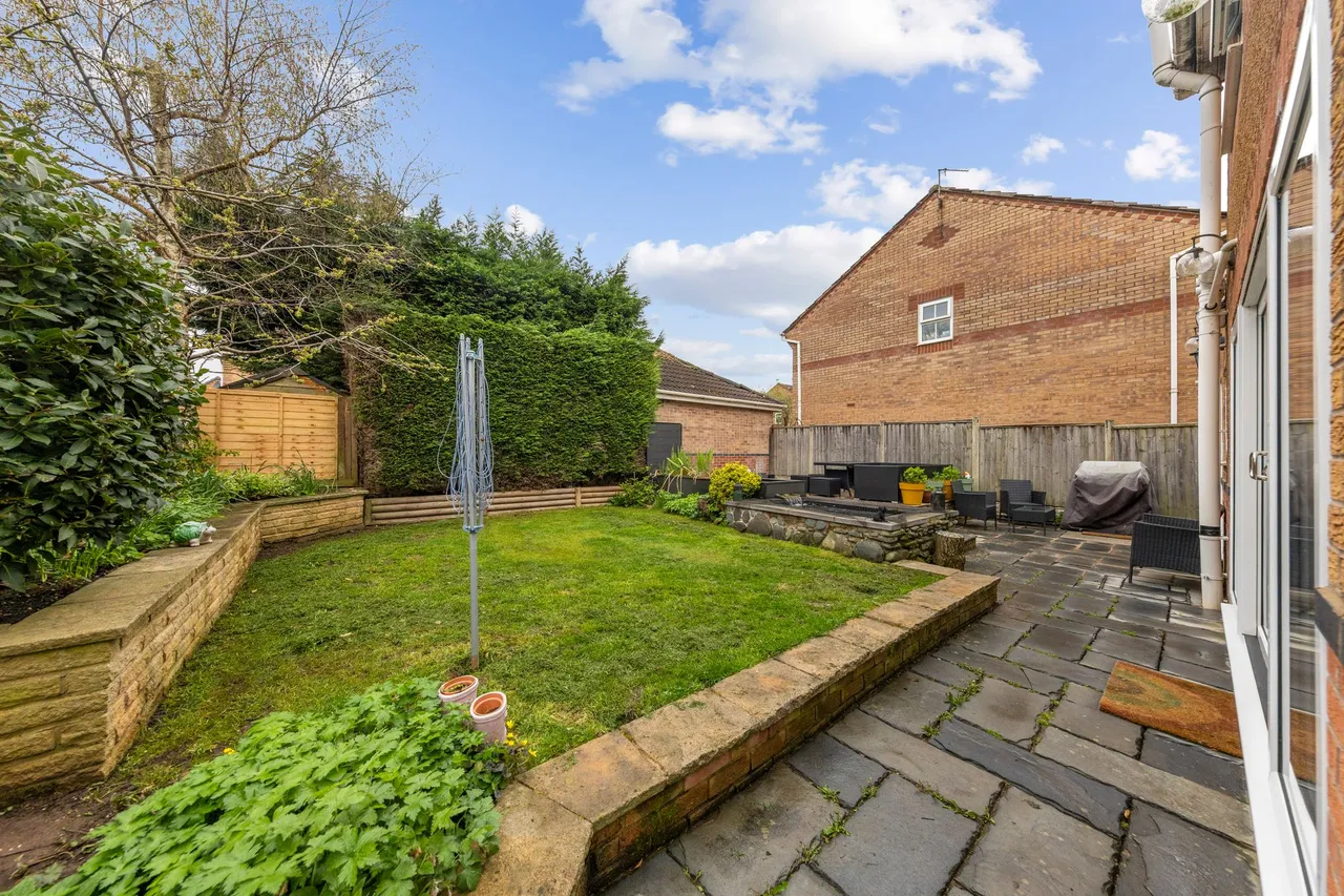 Lapwing Close, Newton-Le-Willows, Newton-Le-Willows, WA12 9RP, photo 4