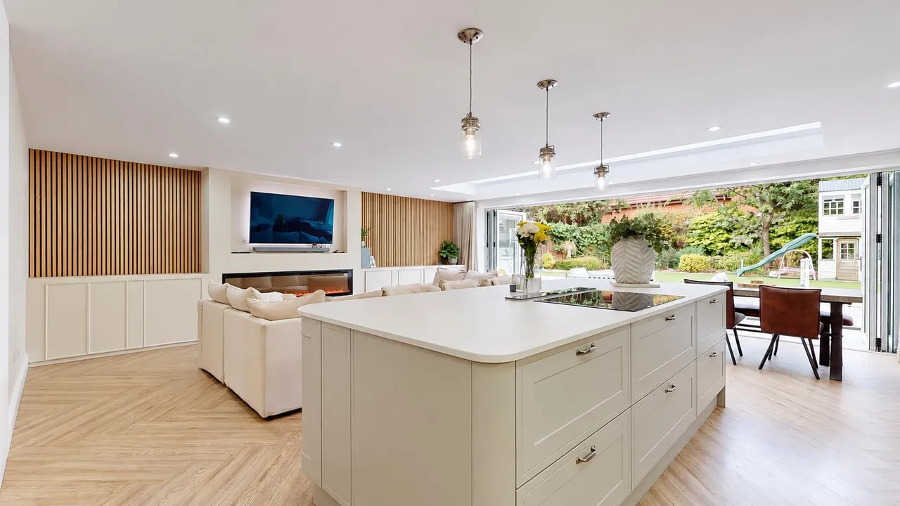 Garthwaite Crescent, Shenley Brook End, photo 12