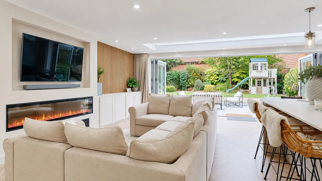 Garthwaite Crescent, Shenley Brook End, photo 6