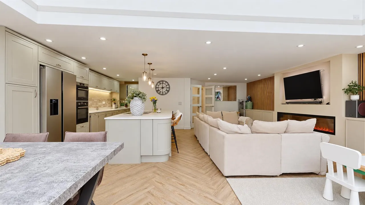 Garthwaite Crescent, Shenley Brook End, photo 8