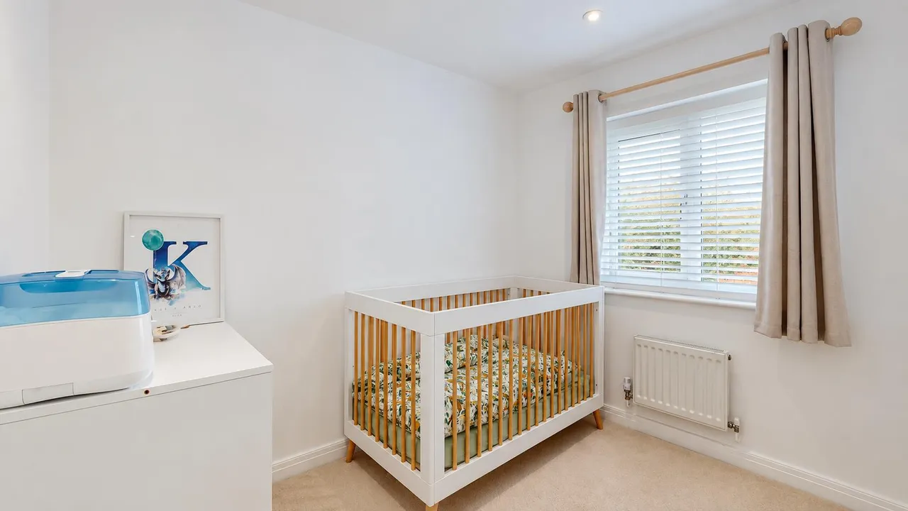 Garthwaite Crescent, Shenley Brook End, photo 21