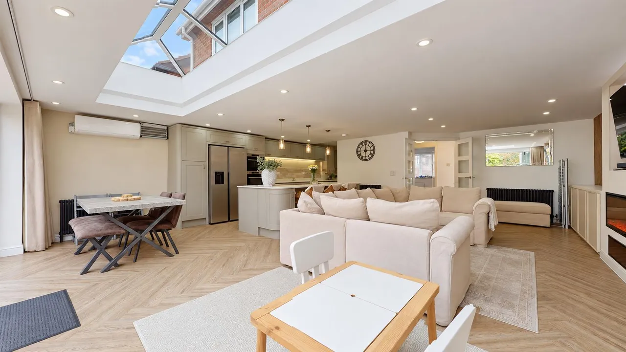 Garthwaite Crescent, Shenley Brook End, photo 7