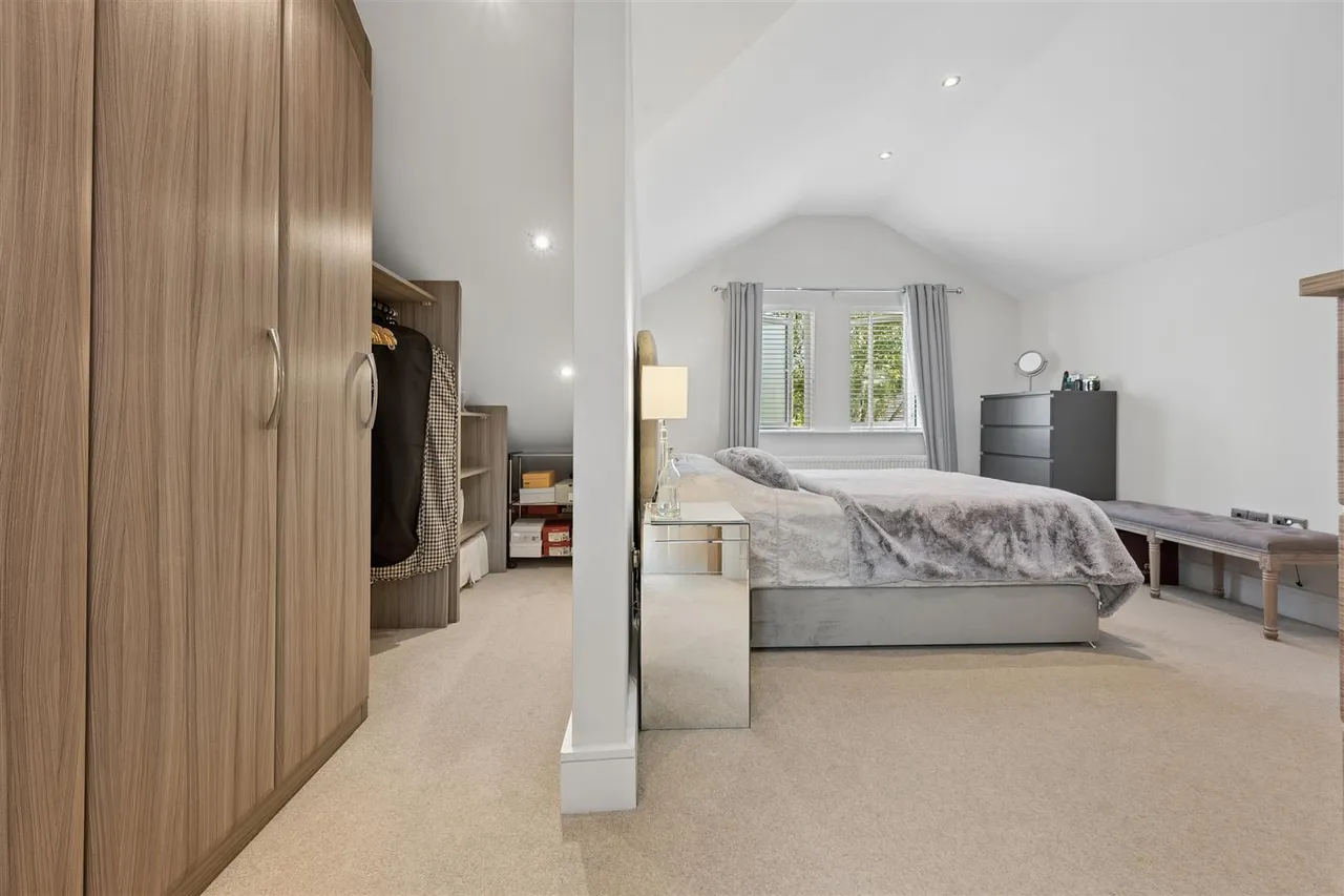 Winmarith Drive, Hale Barns, WA15, photo 20