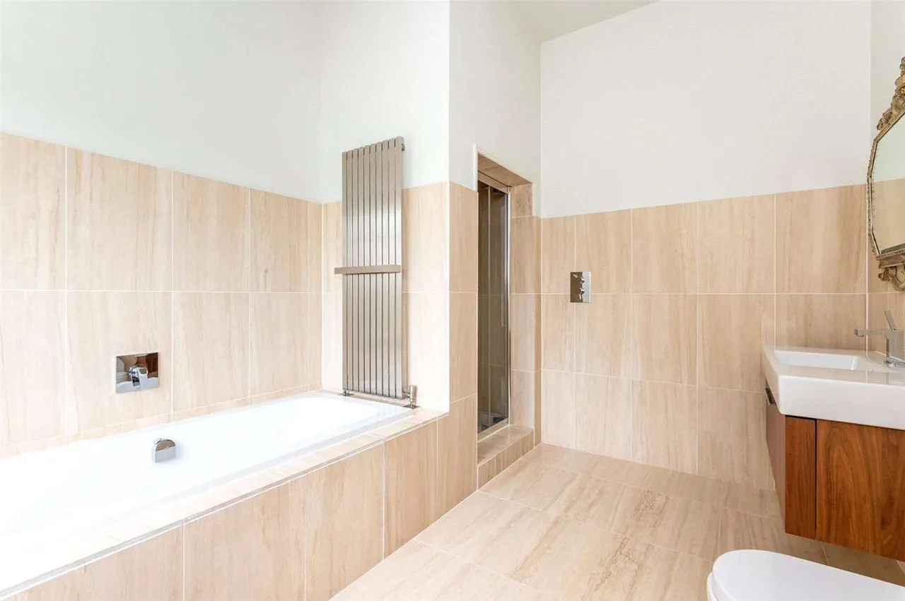 Thorner Lane, Scarcroft, LS14, photo 42