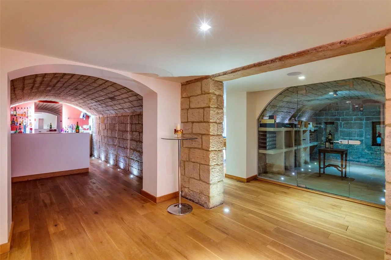 Thorner Lane, Scarcroft, LS14, photo 21