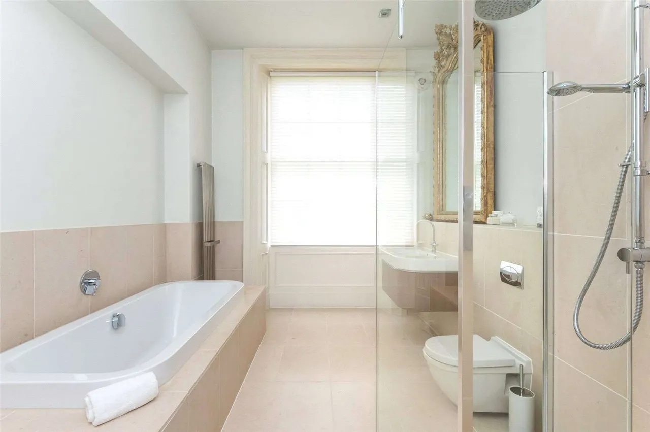 Thorner Lane, Scarcroft, LS14, photo 37