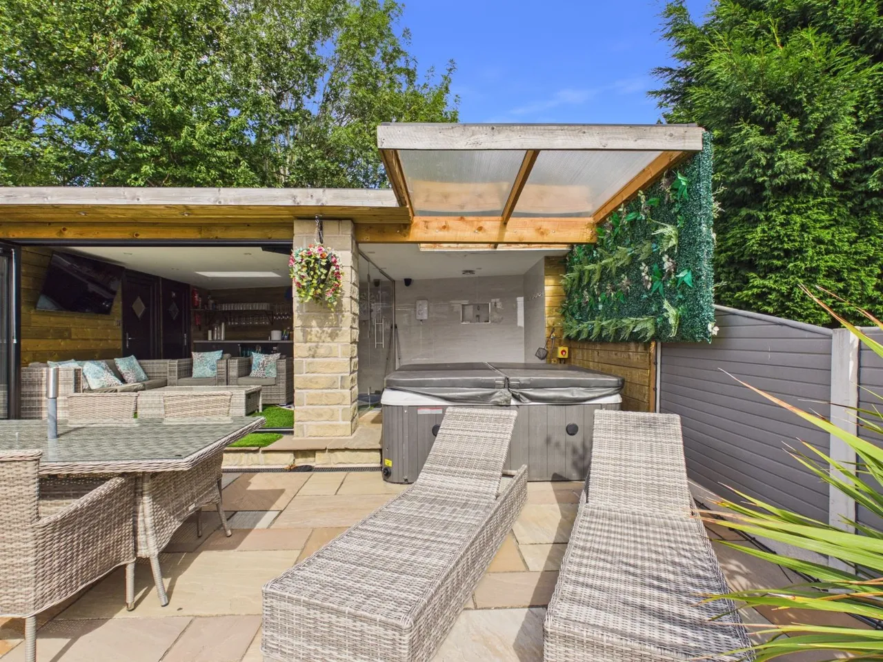 Windsor Drive, Stalybridge, SK15, photo 37