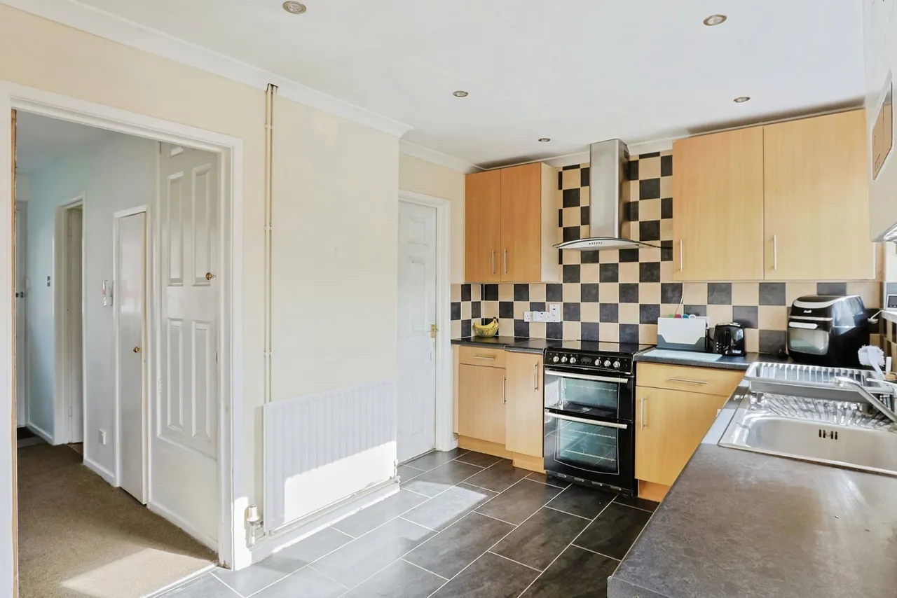 Junction Road, Turlin Moor, BH16, photo 5