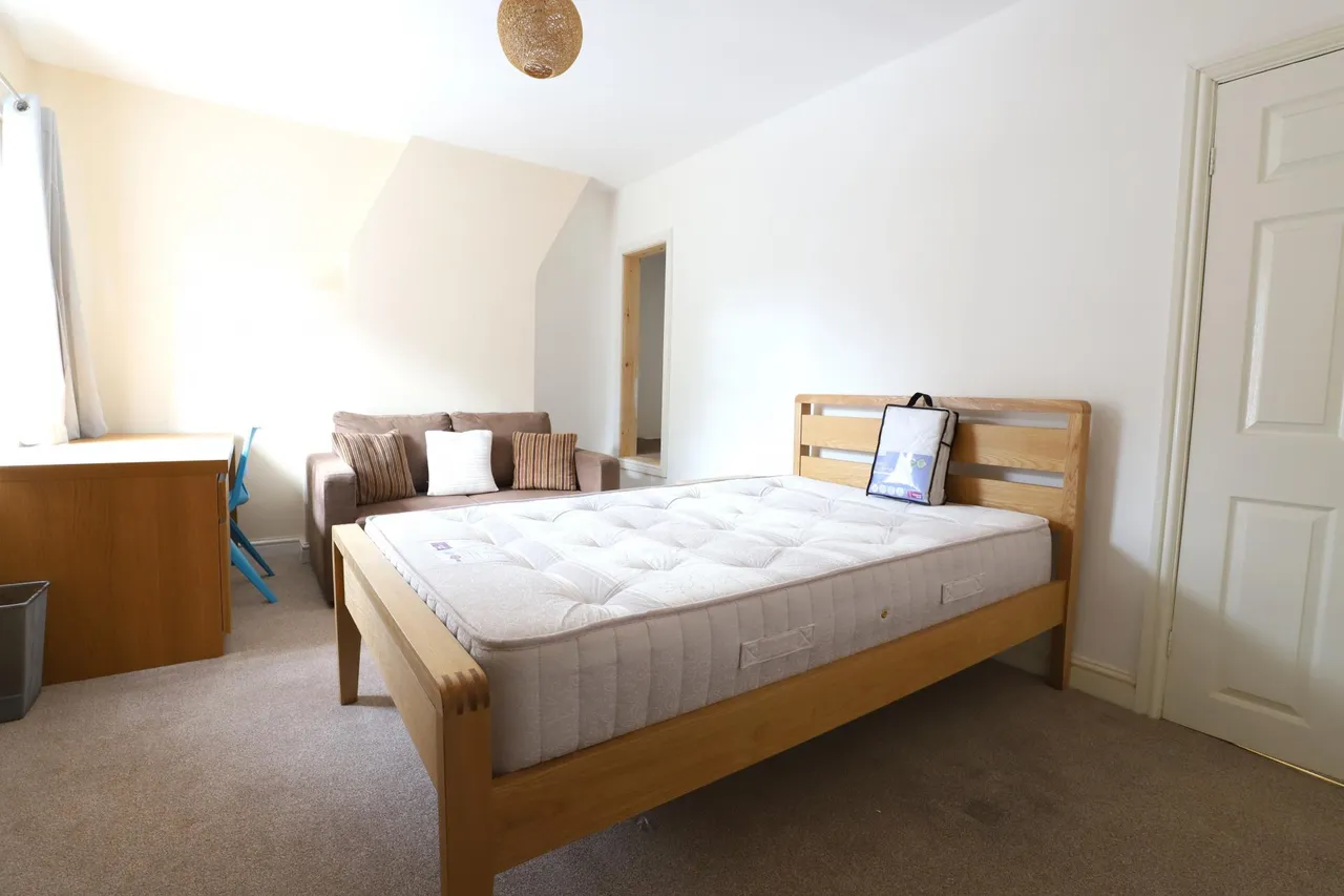 3 Rooms at Shaw Street, Newcastle-under-Lyme, ST5, photo 7