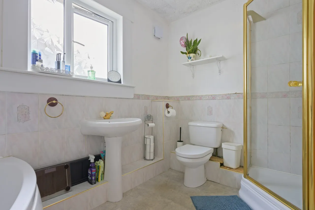 Selvage Street, Rosyth, KY11 2QE, photo 18
