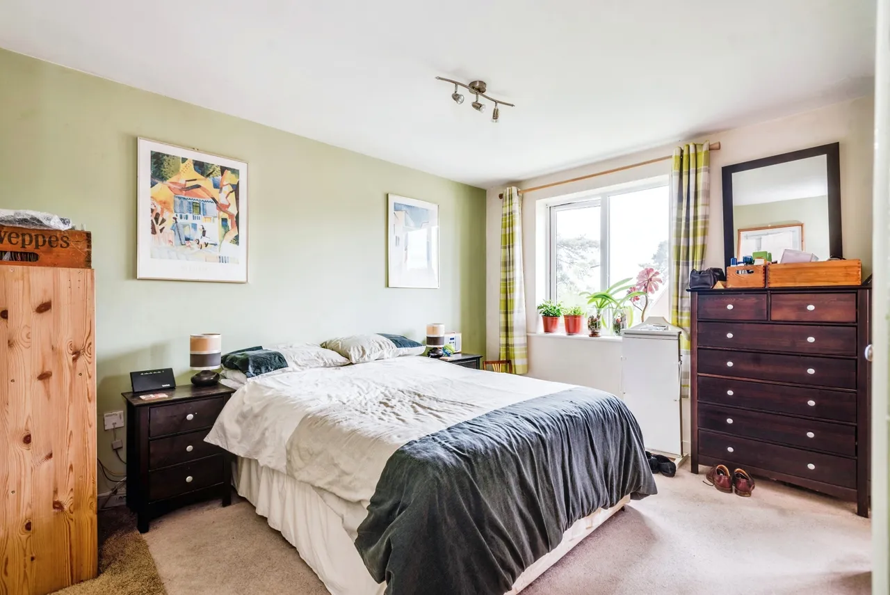 Brock End, Swindon, Wiltshire, SN1, photo 8