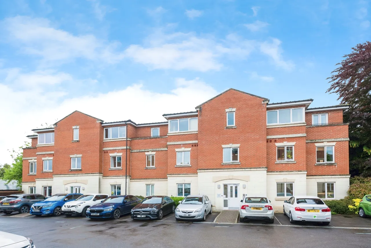 Brock End, Swindon, Wiltshire, SN1, photo 16