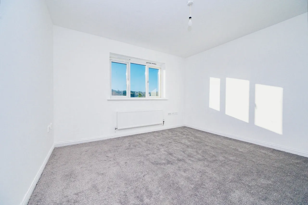 Dunraven Avenue, LUTON, Bedfordshire, LU1, photo 14