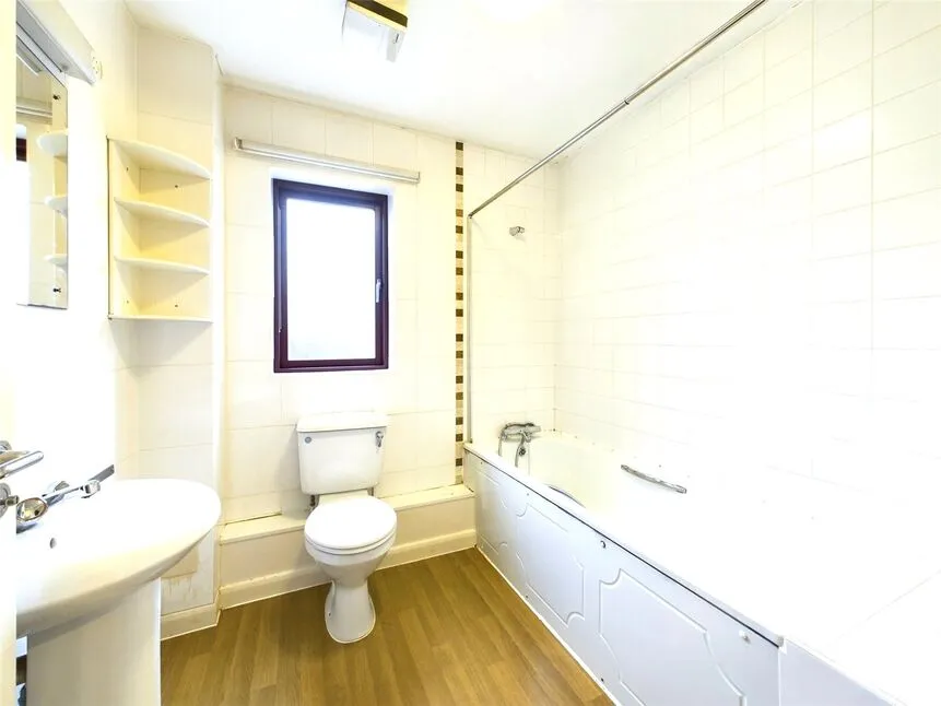 Colchester Road, Walthamstow, E17, photo 7