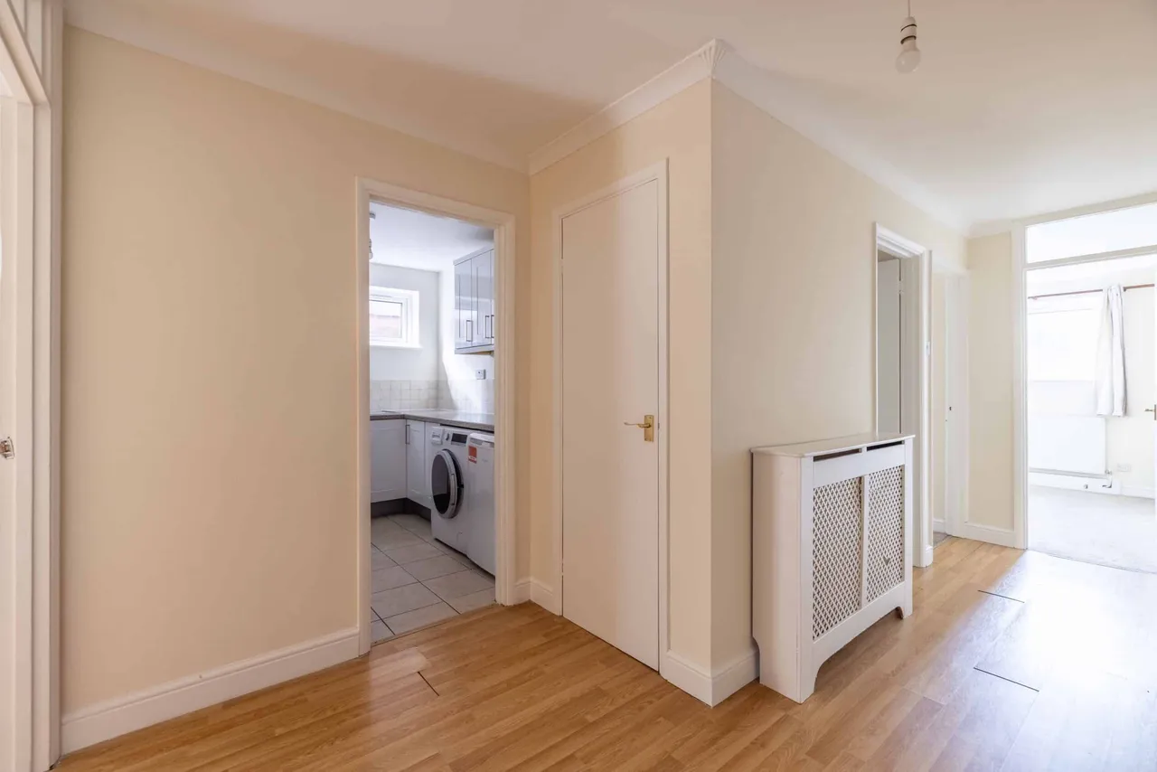 Dedworth Road, Windsor, SL4, photo 5