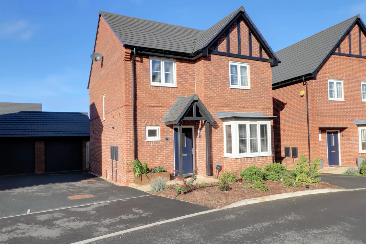 4 bed property for sale, Lomas Way, Congleton