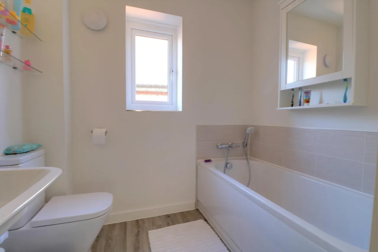 Lomas Way, Congleton, photo 13