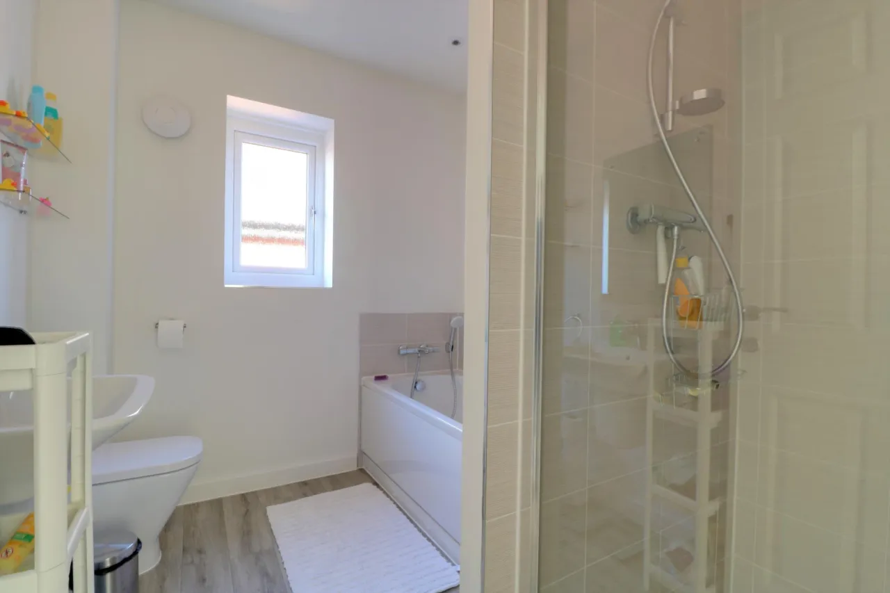 Lomas Way, Congleton, photo 12