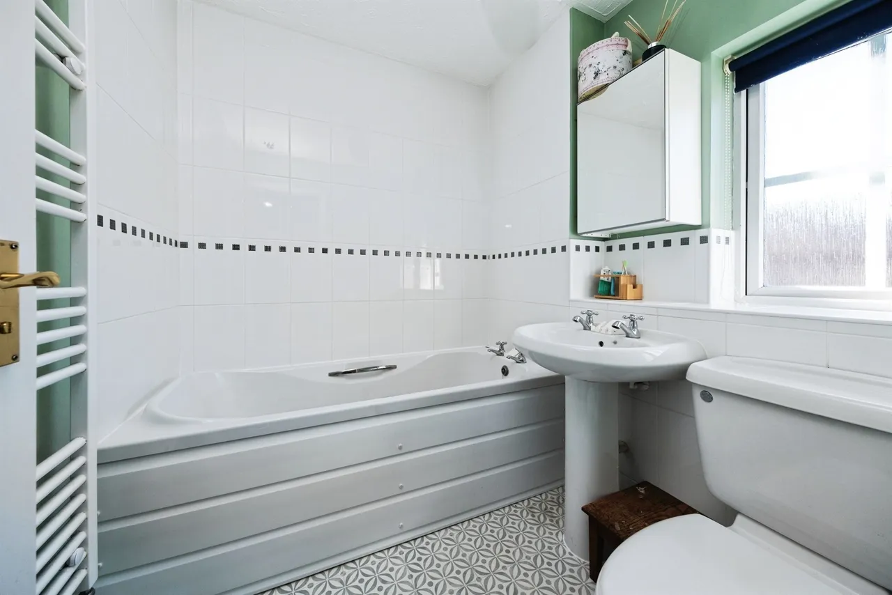 Lapsley Drive, Banbury, photo 12
