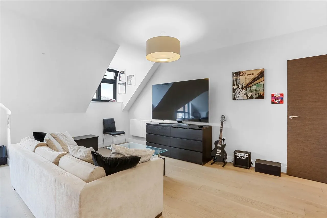 The Broadway, Cheam, Sutton, SM3 8BD, photo 12