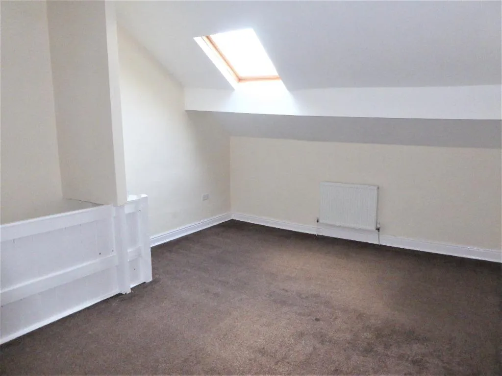Oak Street, Colne, BB8, photo 6