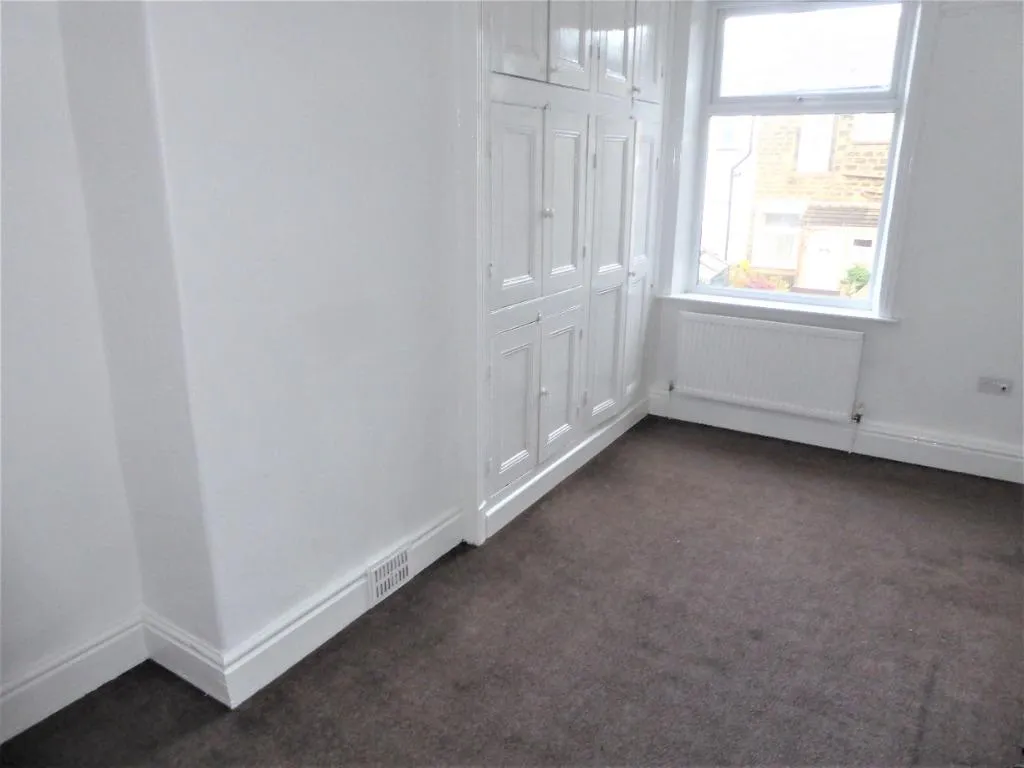 Oak Street, Colne, BB8, photo 5
