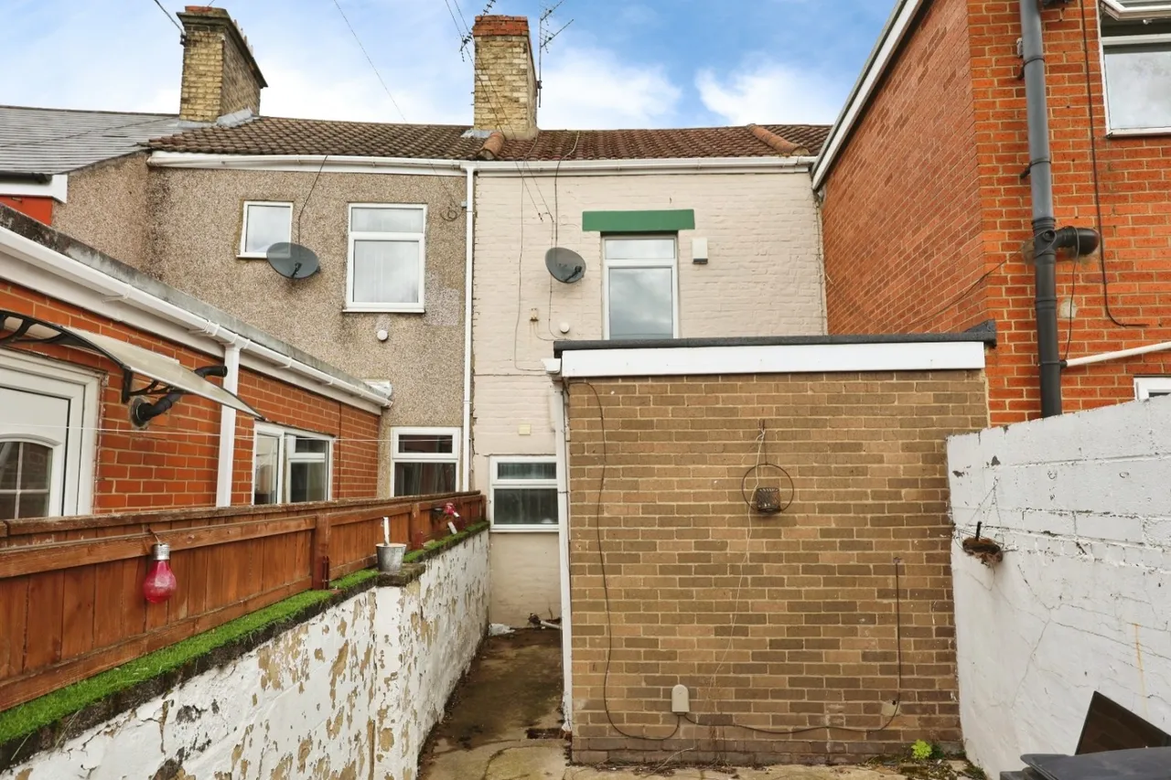 Tindale Crescent, Bishop Auckland, DL14, photo 4