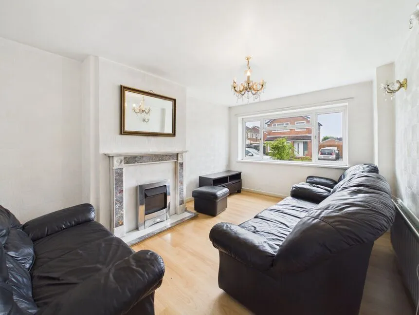 Glendon Crescent, Ashton-under-Lyne, Greater Manchester, OL6, photo 5