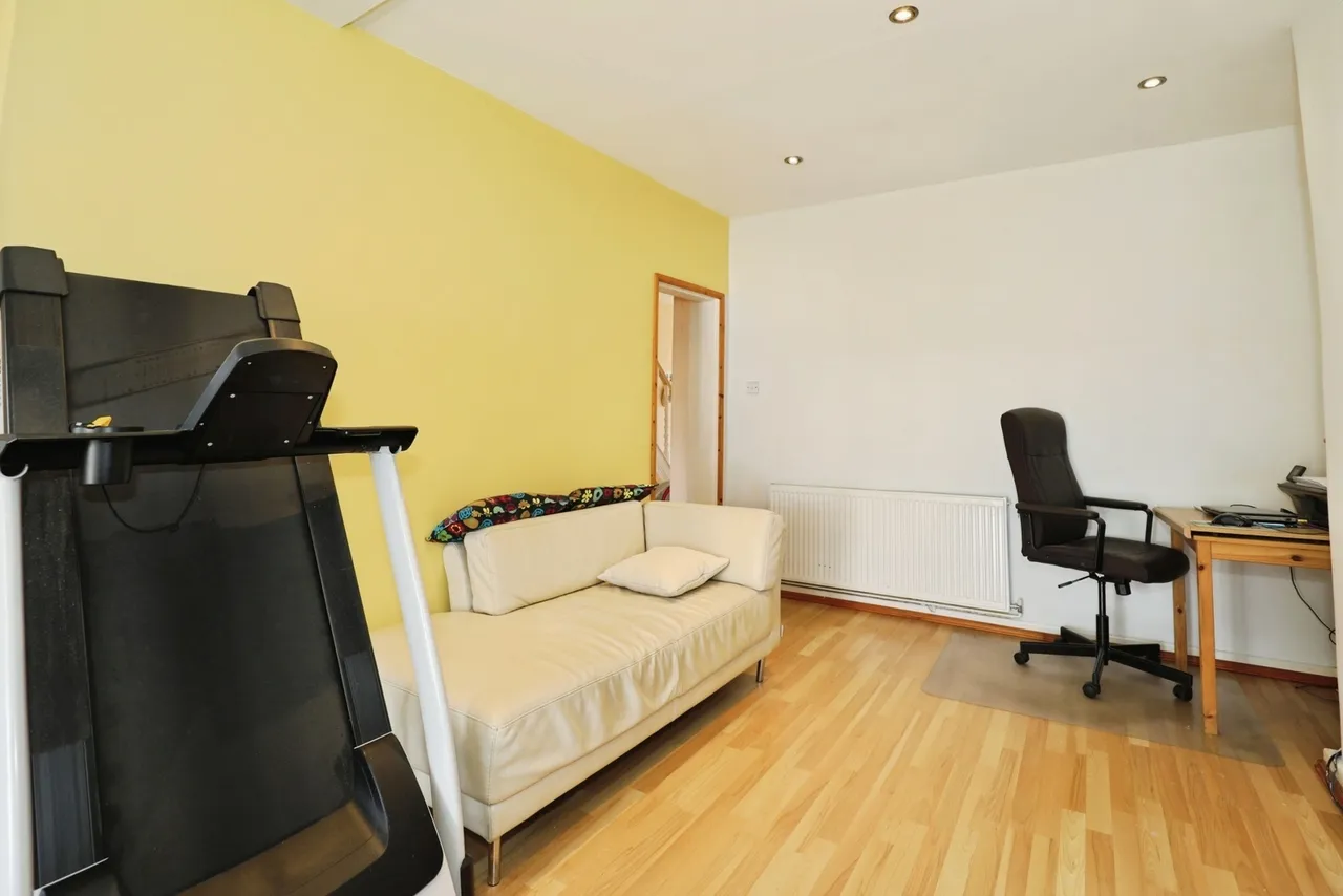 Hill Top Avenue, Winsford, Cheshire, CW7, photo 8