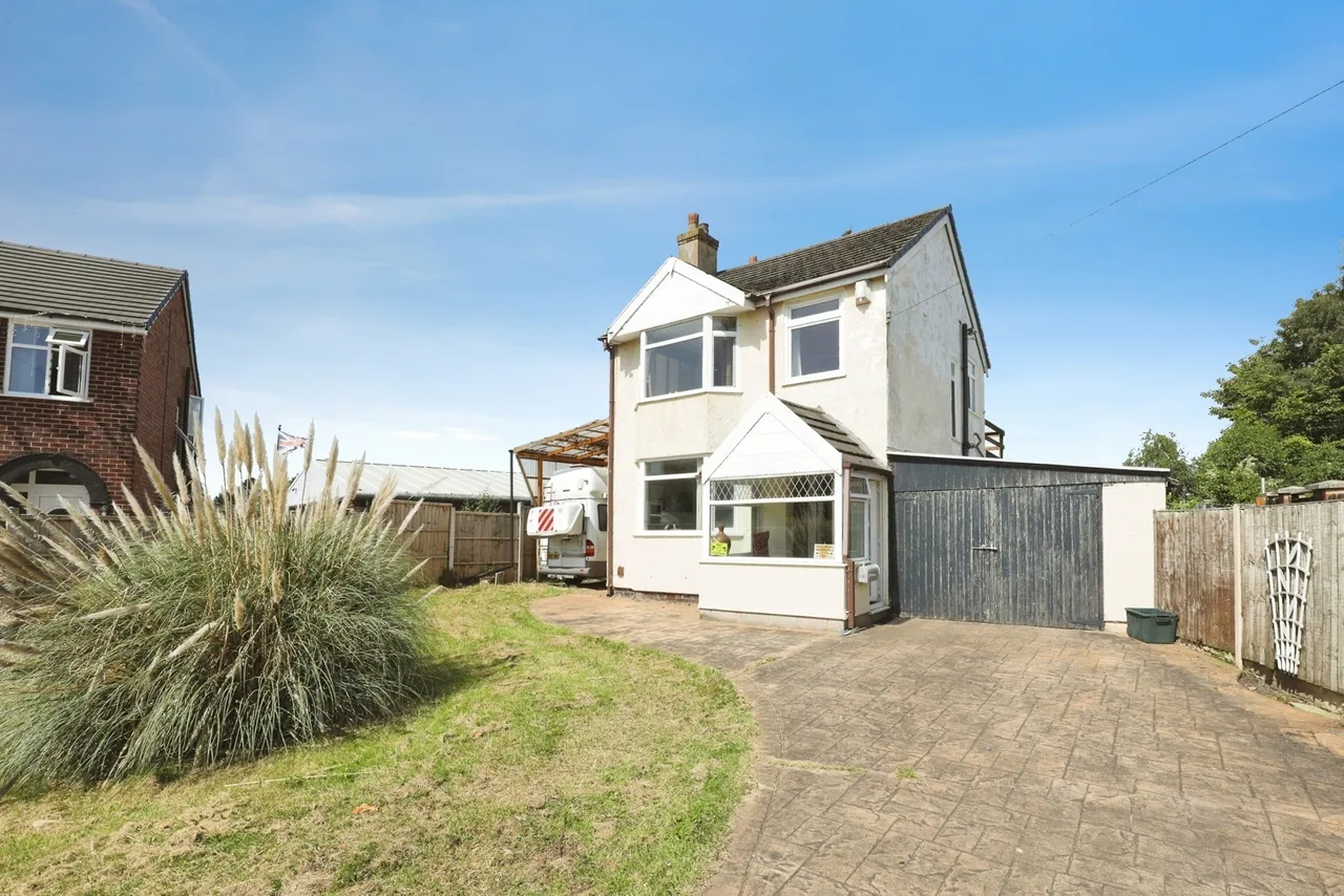 3 bed house for sale — Hill Top Avenue, Winsford, Cheshire, CW7