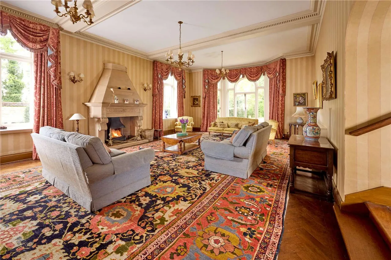 Castle Fields, Stowe Avenue, Buckingham, Buckinghamshire, MK18 6AA, photo 7