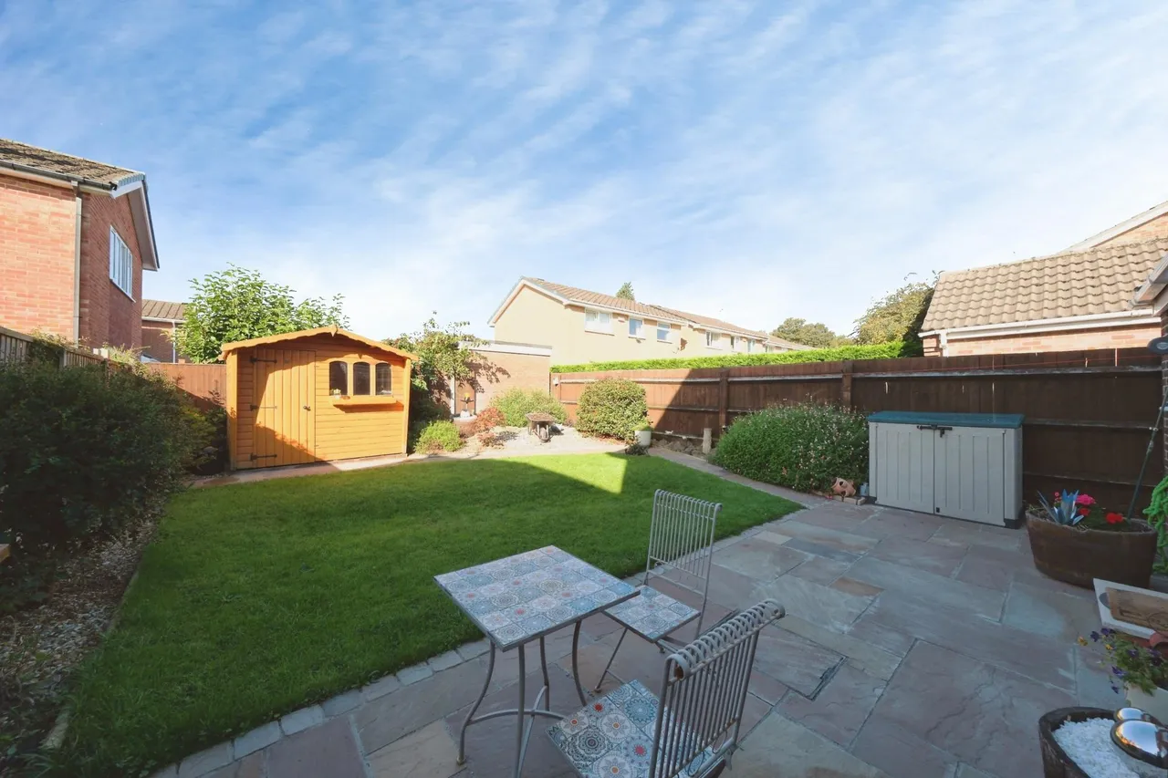 Carman Close, Nottingham, NG16, photo 17