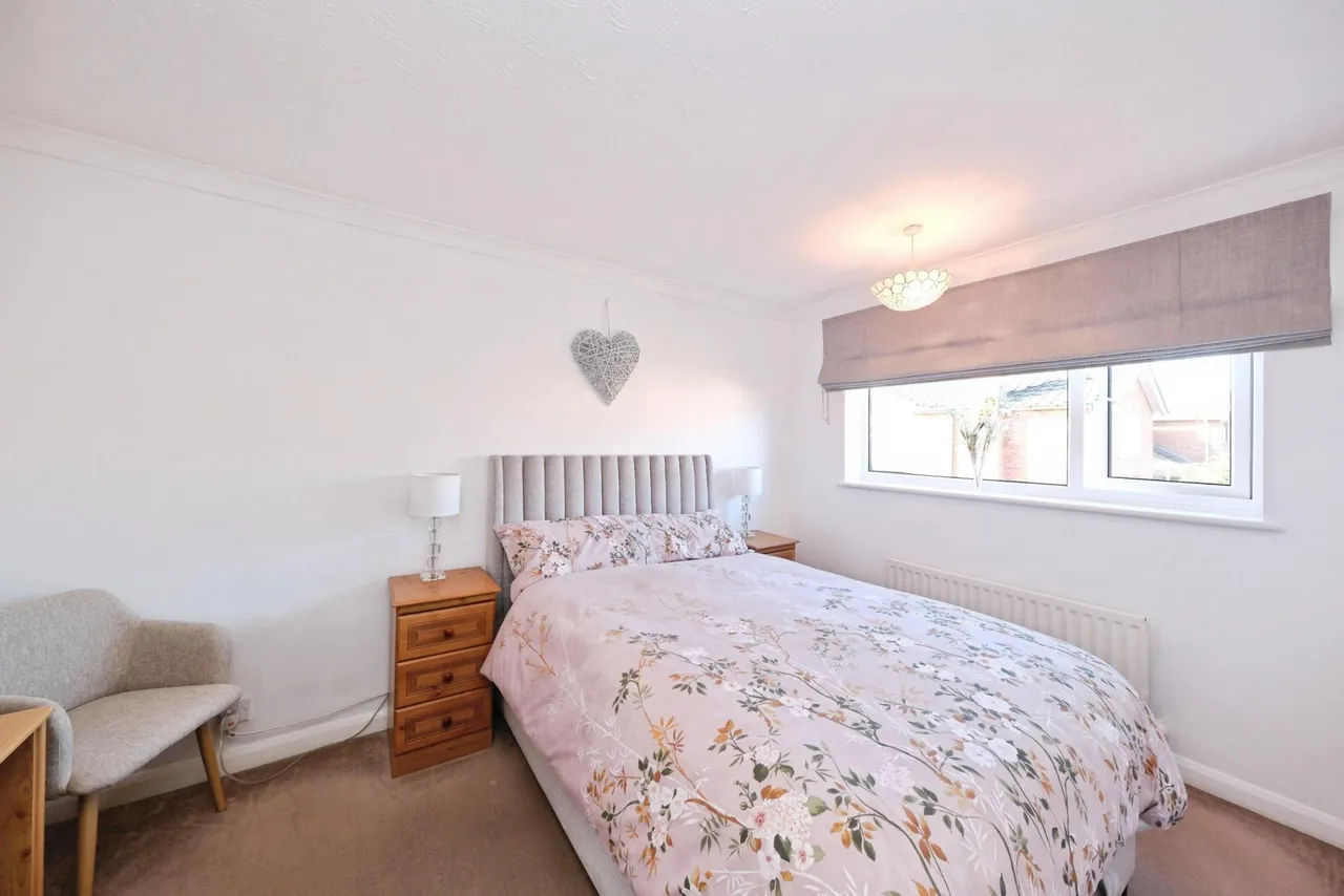 Carman Close, Nottingham, NG16, photo 12