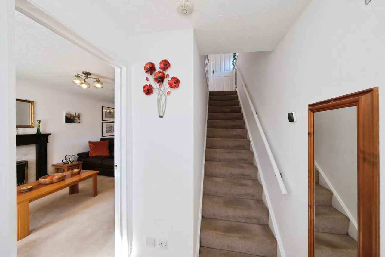 Carman Close, Nottingham, NG16, photo 10