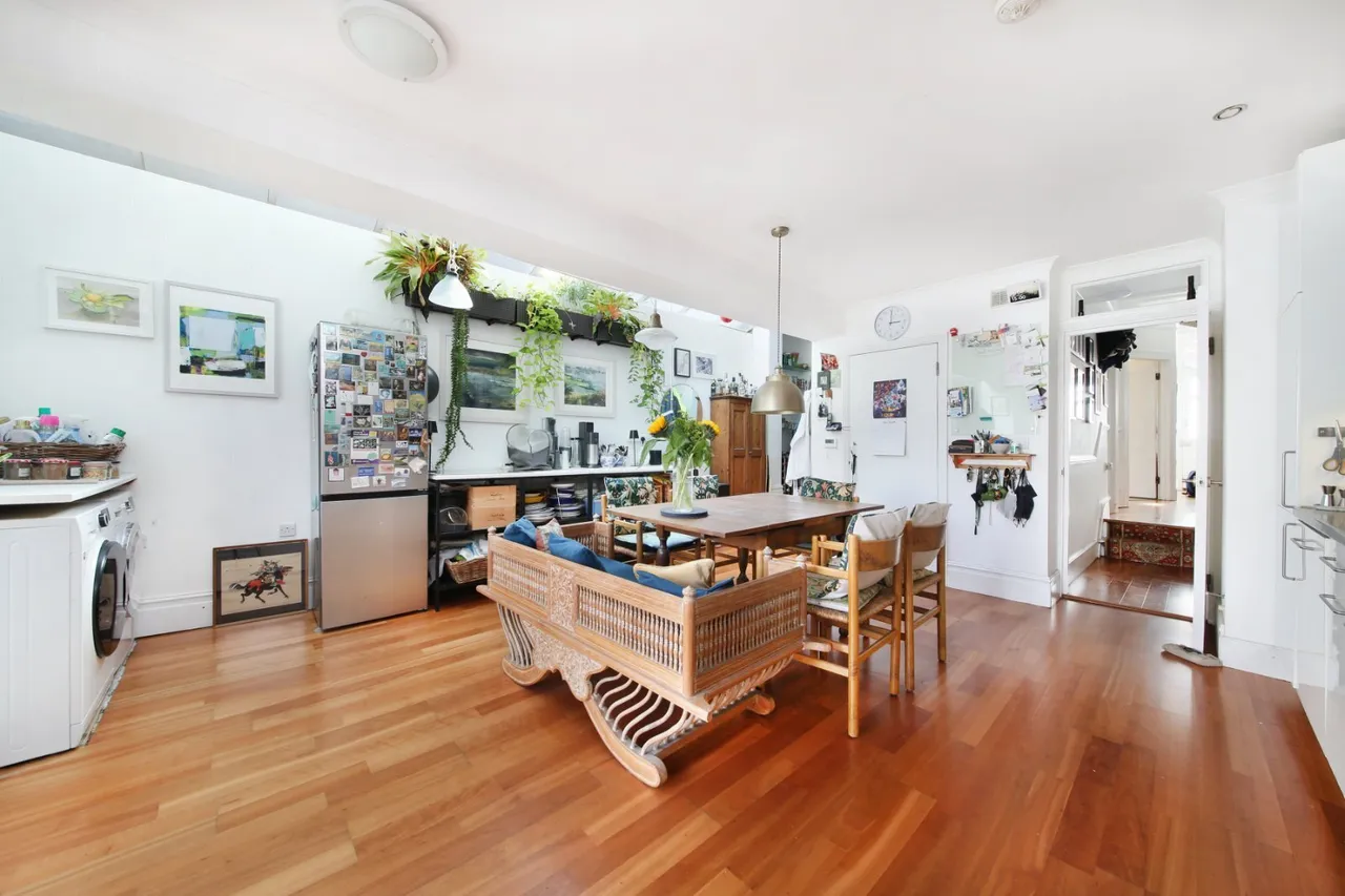 Cupar Road, London, SW11, photo 8