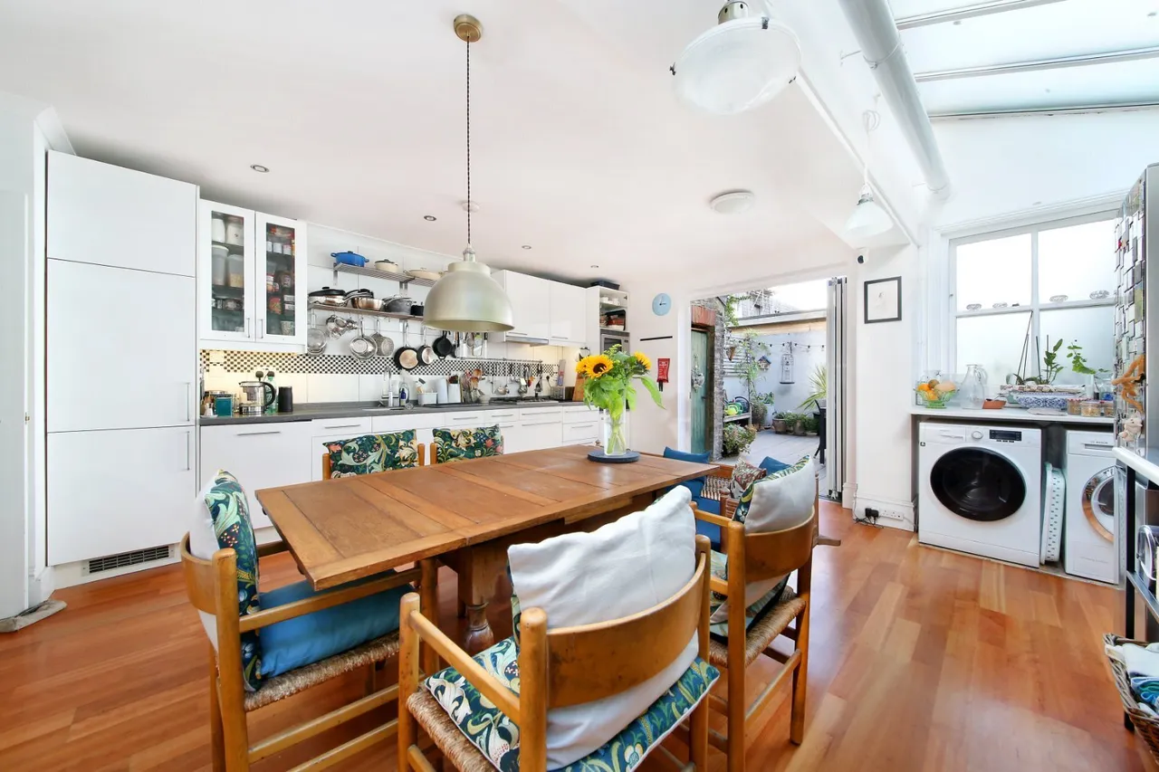 Cupar Road, London, SW11, photo 9