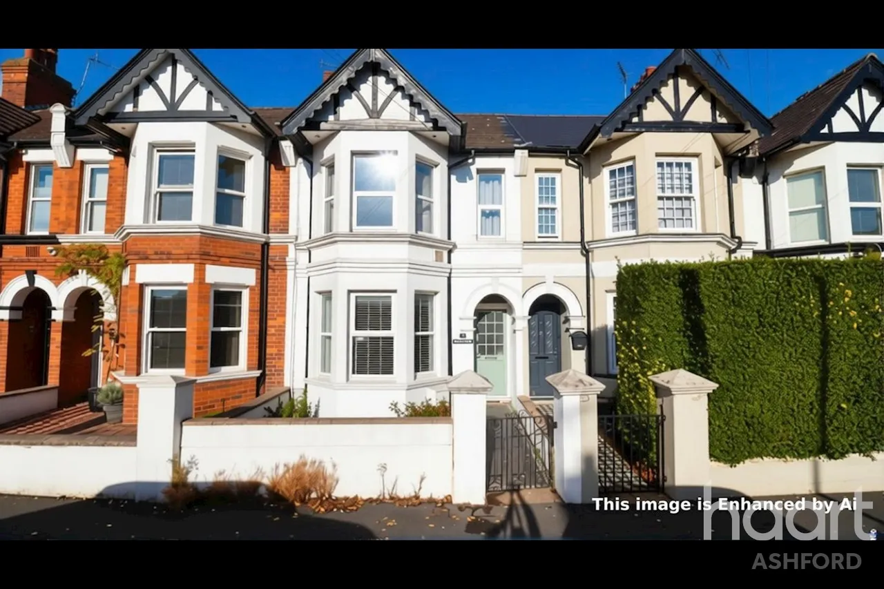 Sackville Crescent, Ashford, TN23, photo 2