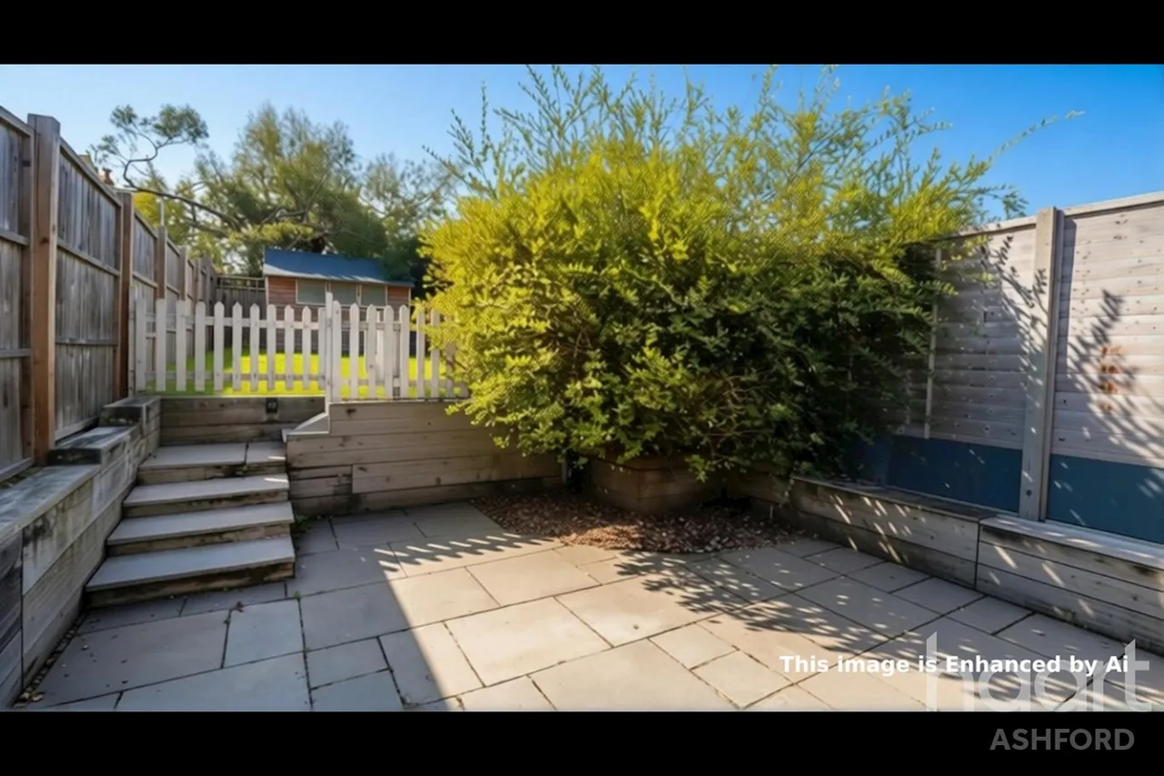 Sackville Crescent, Ashford, TN23, photo 22