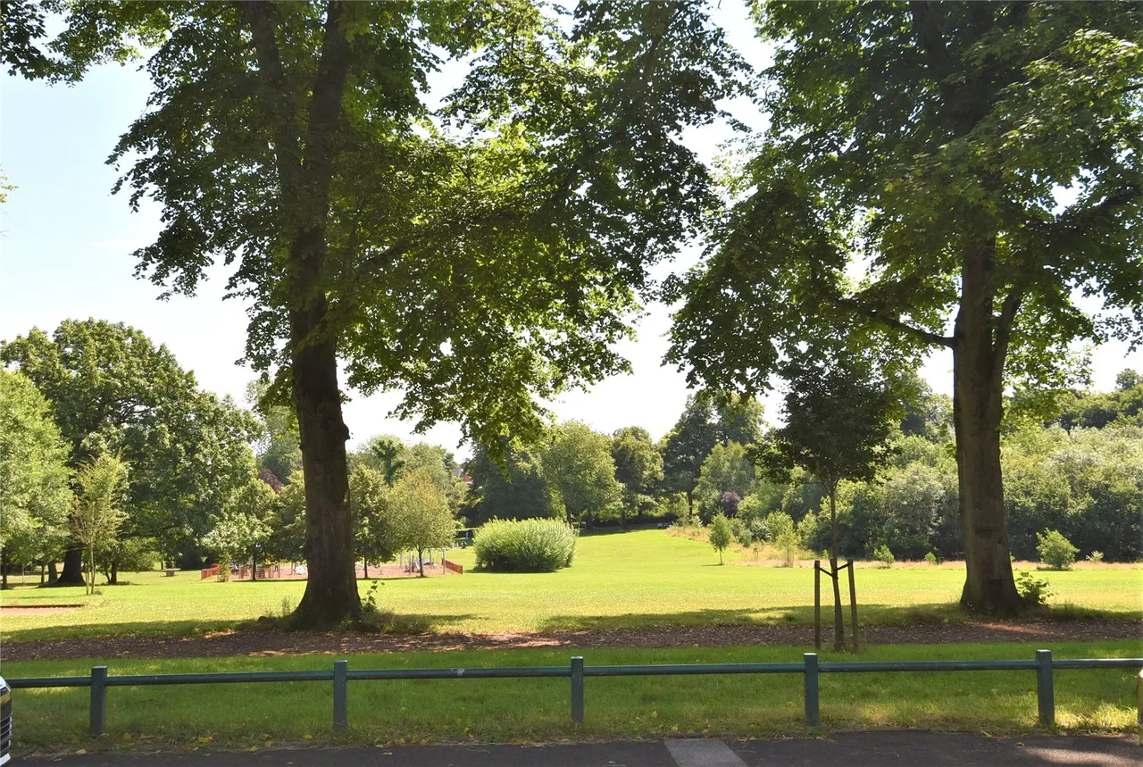 Franklin Road, Bournville, Birmingham, B30 2HE, photo 22
