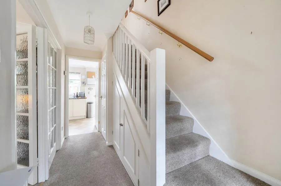 Parsons Close, Winslow, MK18, photo 6