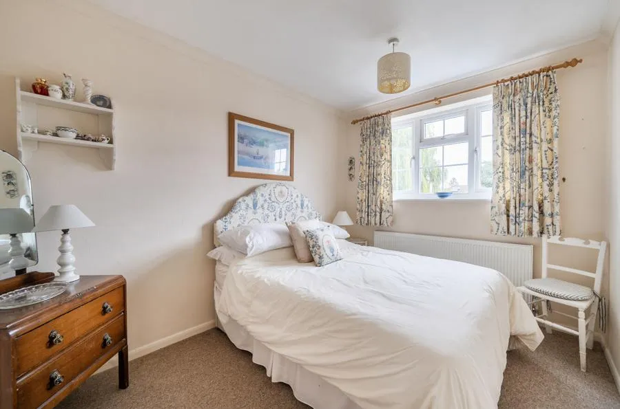 Parsons Close, Winslow, MK18, photo 11