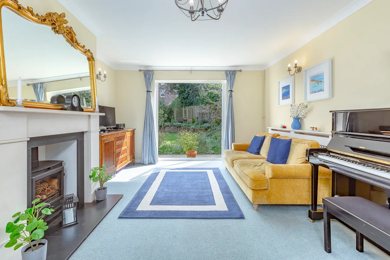 Woodbury Park Gardens, Tunbridge Wells, Kent, TN4 9JT, photo 3