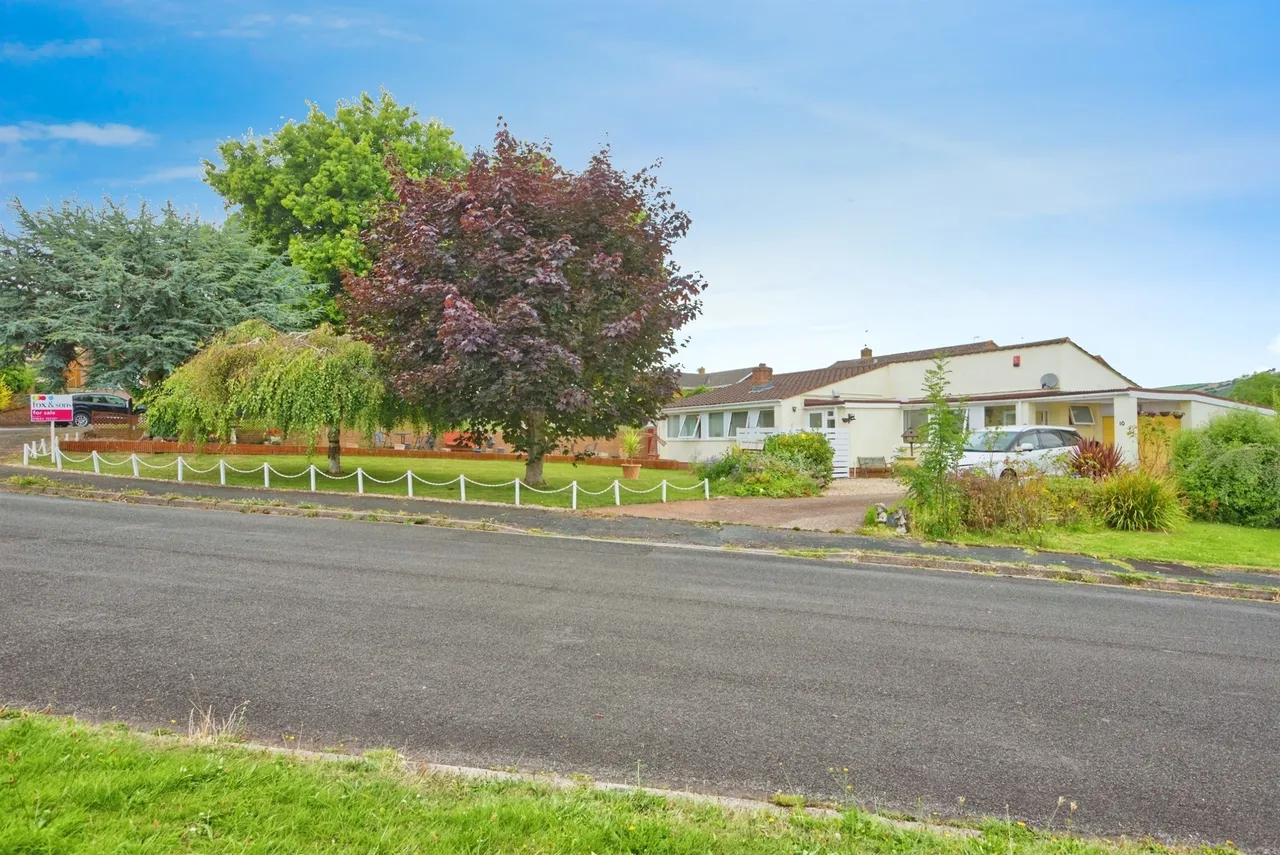 Old Farm Road, Minehead, TA24, photo 14