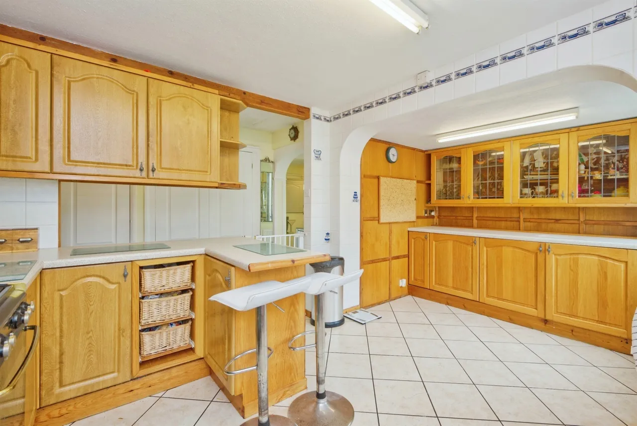 Old Farm Road, Minehead, TA24, photo 8