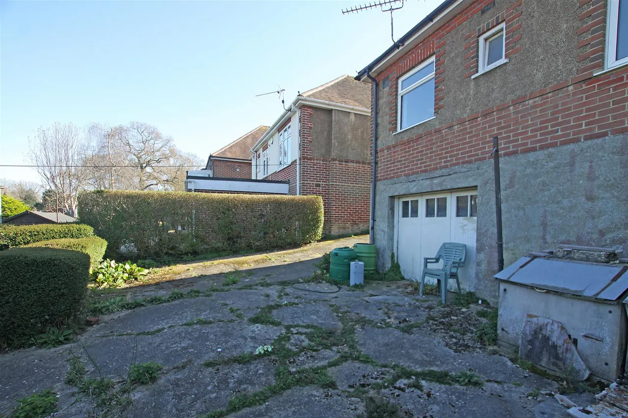 Dowlands Road, Bournemouth, photo 11