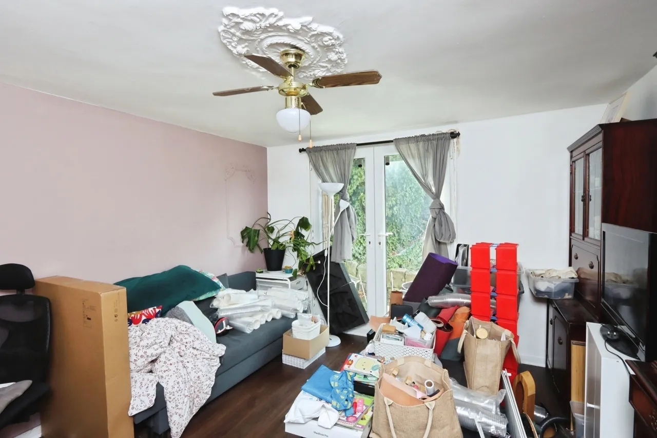 Weakland Crescent, Sheffield, South Yorkshire, S12, photo 17