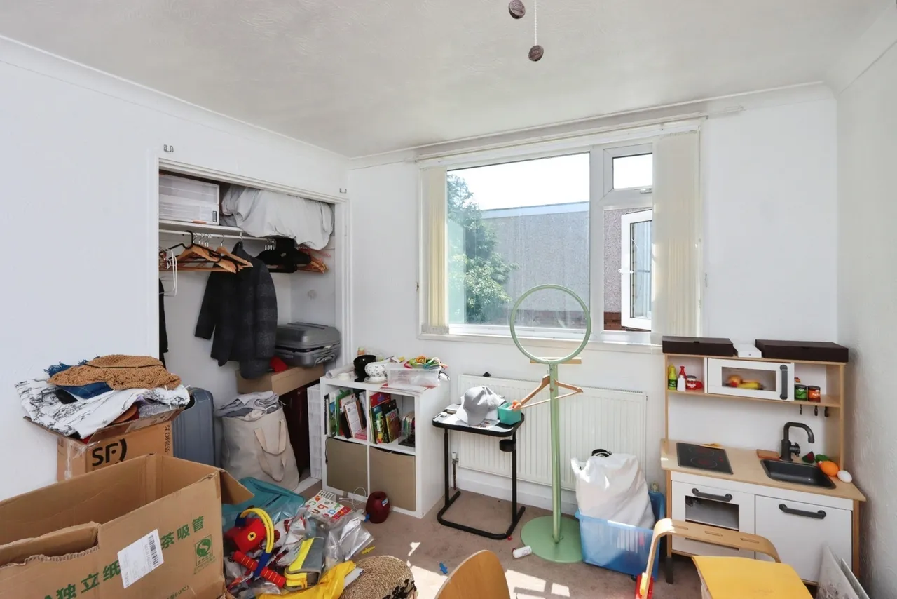 Weakland Crescent, Sheffield, South Yorkshire, S12, photo 16