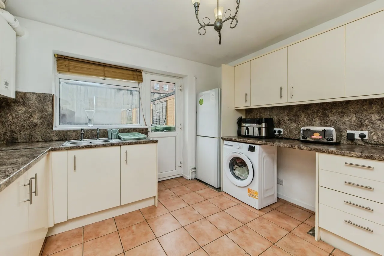 Mill Lane, Macclesfield, Cheshire, SK11, photo 4