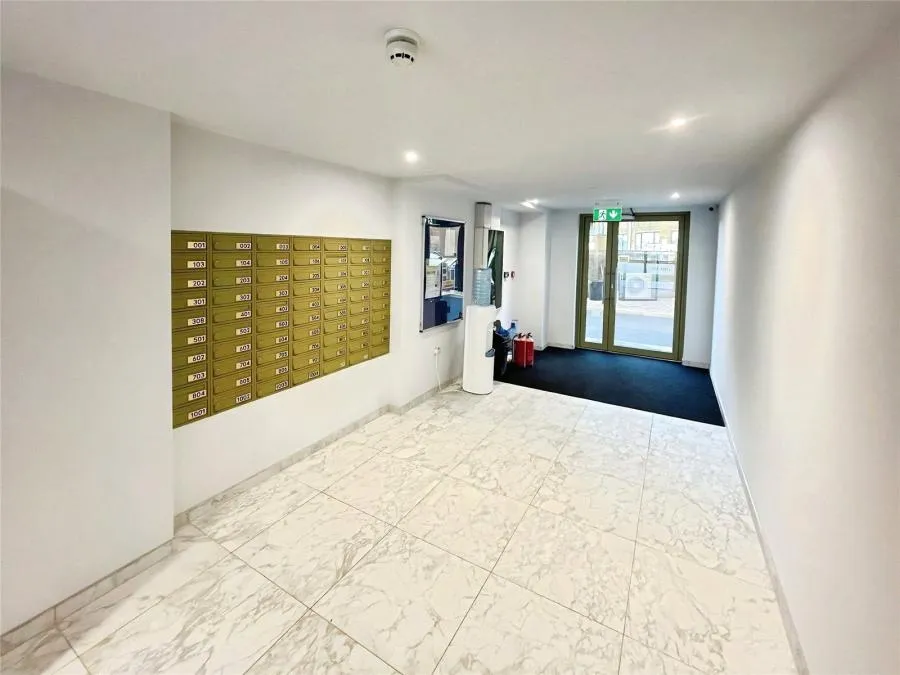 Castle Street, Luton, LU1, photo 10