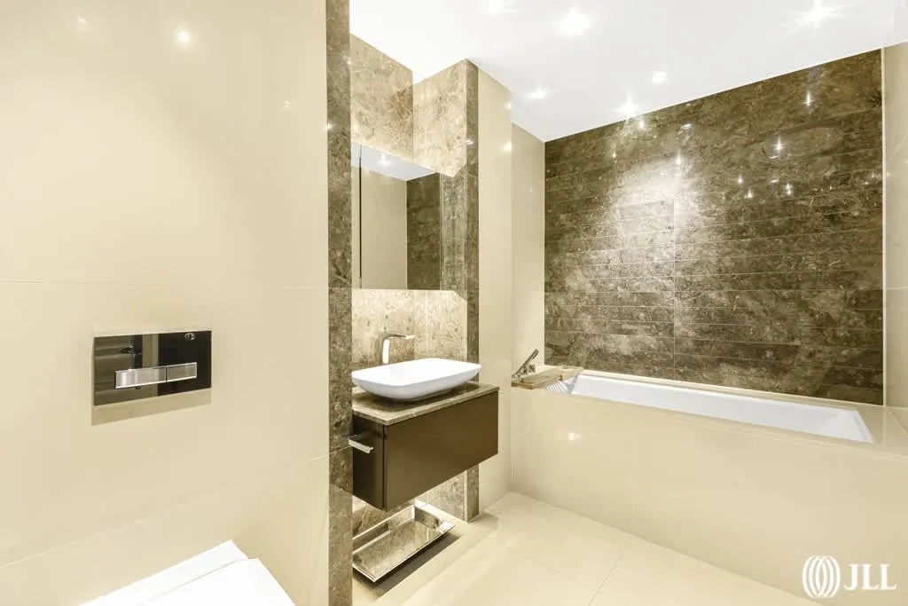 Warwick Lane, London, W14, photo 11